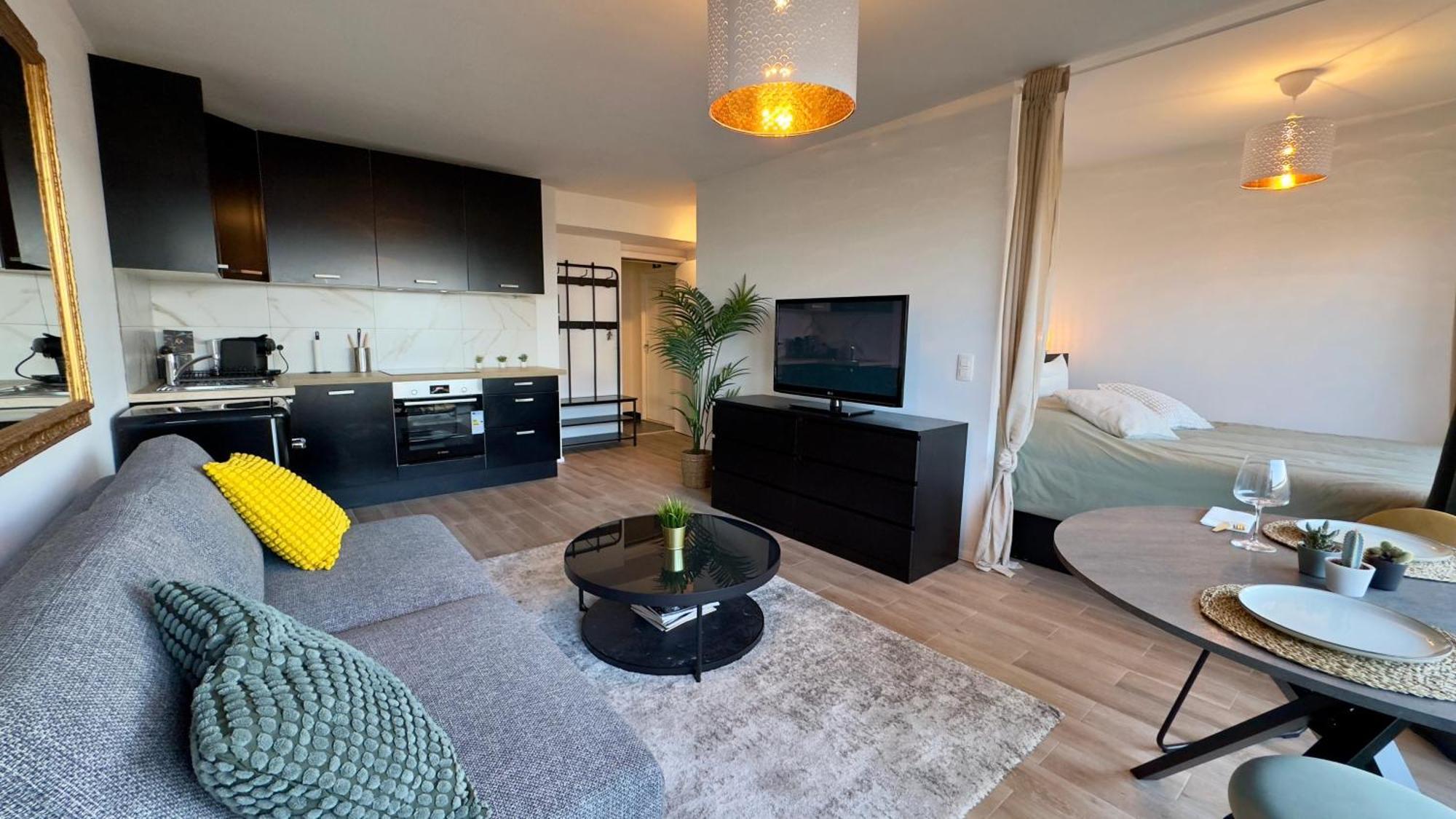Studio Avec Vue Panoramique Et Parking Gratuit Brussel Bagian luar foto